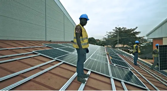 Hybrid power system for a school in Angola