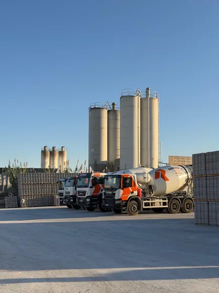 Hybrid control case study Ibiza 4