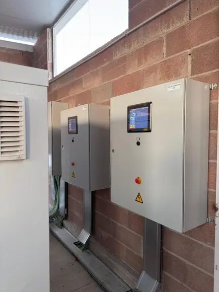 Hybrid control case study Ibiza 5 