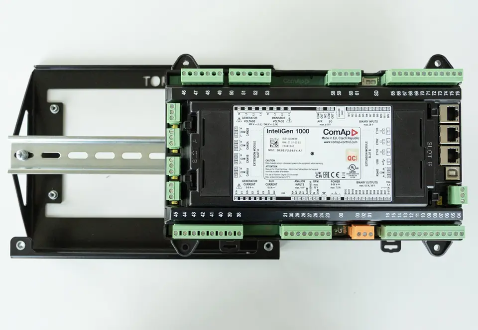 door panel holder with controller